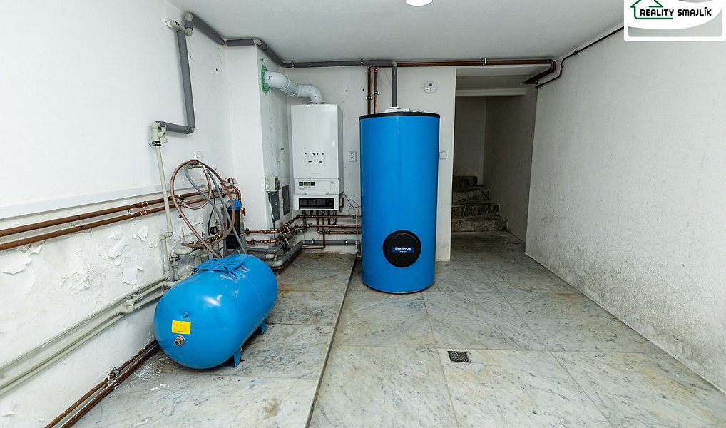 Prodej domu 500 m² s pozemkem 1 839 m², Plesná – náhled fotky 22