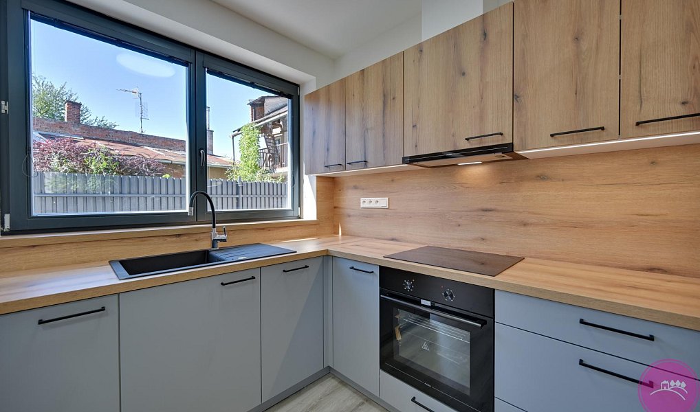 Pronájem bytu 3+kk, 61 m², Olomouc, Grygov