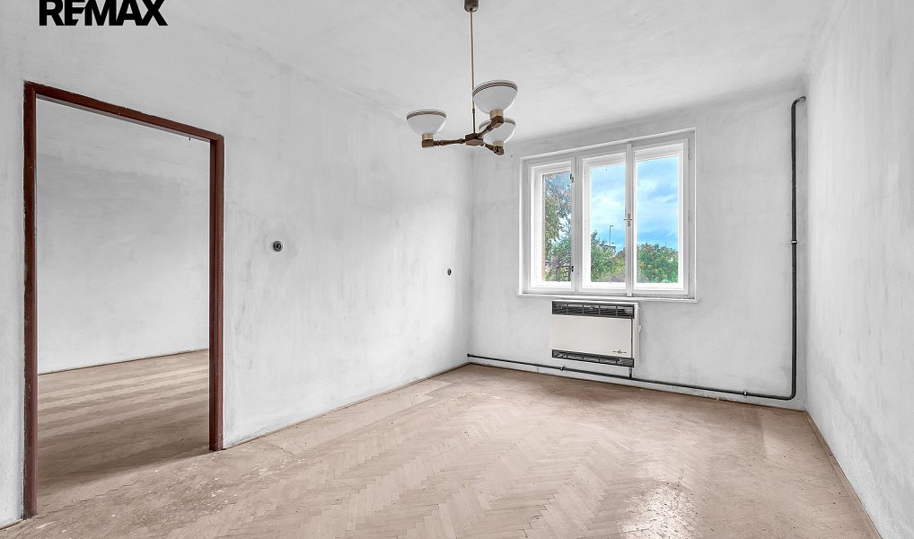 Prodej domu 370 m² s pozemkem 4 375 m², Luštěnice – náhled fotky 8