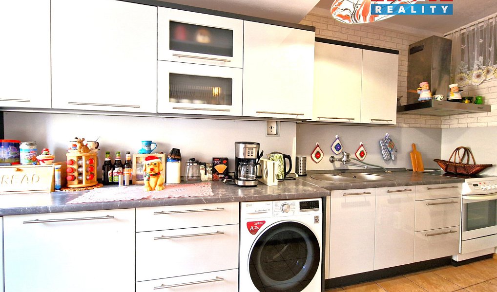 Prodej domu 160 m² s pozemkem 1 435 m², Píšť – náhled fotky 12