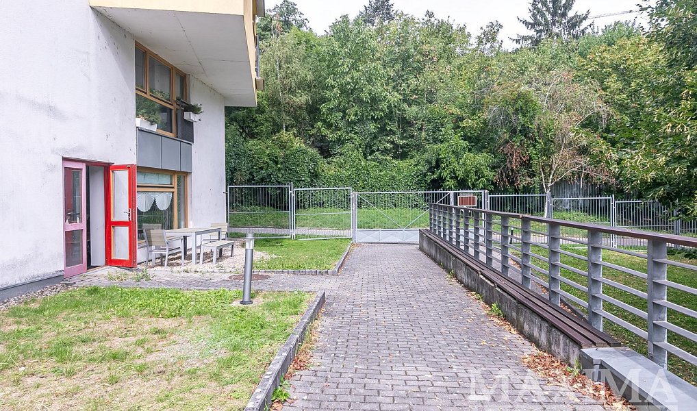 Prodej kanceláře 113 m², Praha – náhled fotky 16