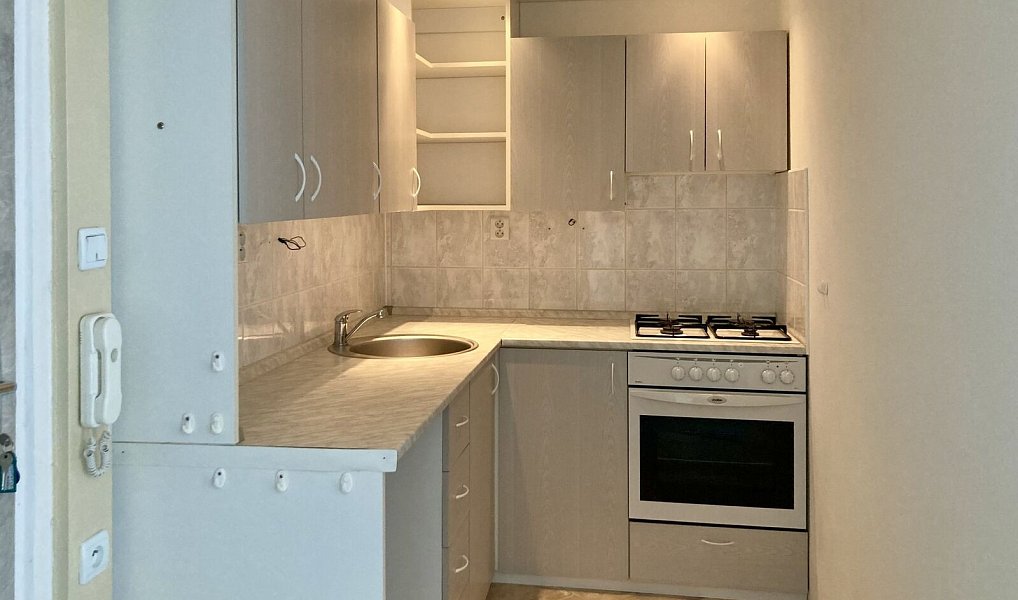 Pronájem bytu 2+1 36 m², Chomutov – fotka 1 z 11
