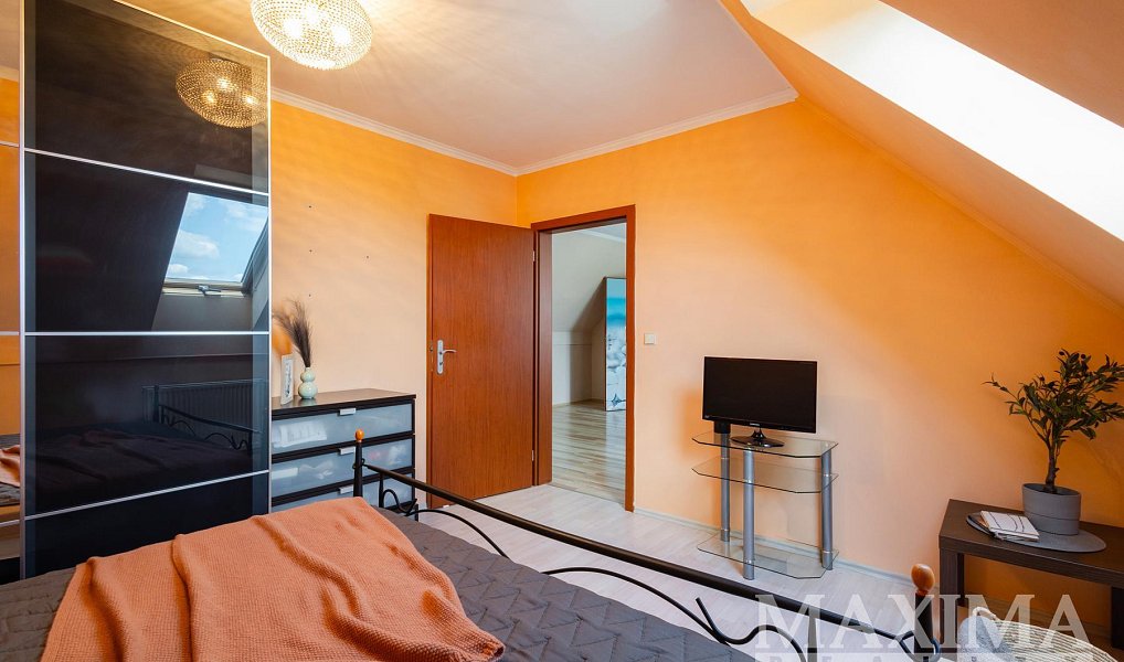 Prodej bytu 3+kk 69 m², Nupaky – náhled fotky 10