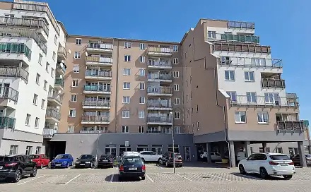 Pronájem bytu 1+kk 35 m²
