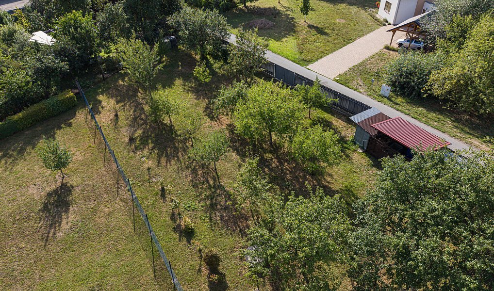 Prodej stavebního pozemku 792 m², Zvole – náhled fotky 16