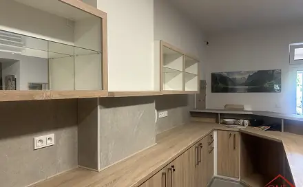 Pronájem komerčního objektu (jiného typu) 375 m², Dr. Beneše, Napajedla, okres Zlín