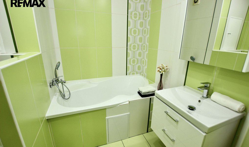 Pronájem bytu 3+kk 64 m², Loděnice – náhled fotky 2