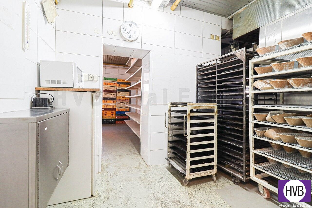 Prodej výrobních prostor 642 m² – fotografie 5