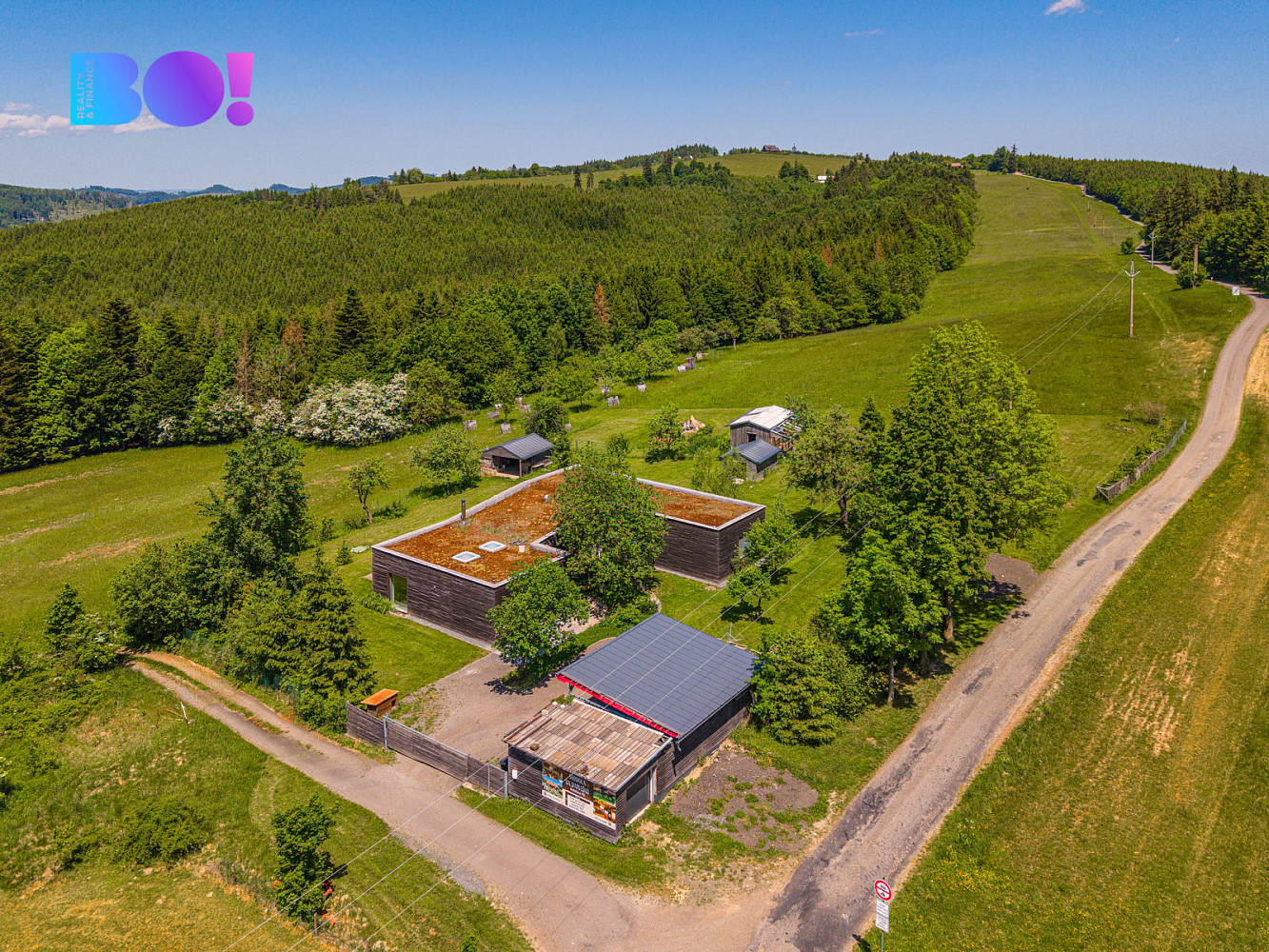 Prodej domu 196 m² s pozemkem 6 428 m²