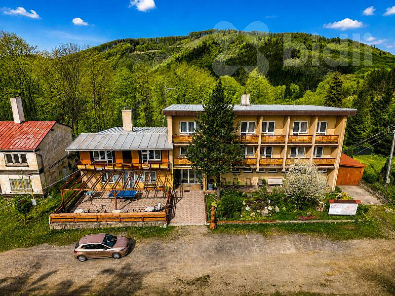 Prodej domu 860 m² s pozemkem 1 316 m² — photo 5