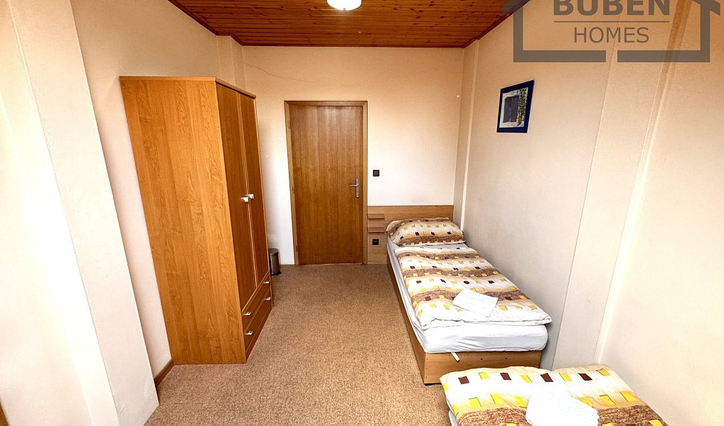 Prodej domu 480 m² s pozemkem 1 077 m², Tachov – náhled fotky 49