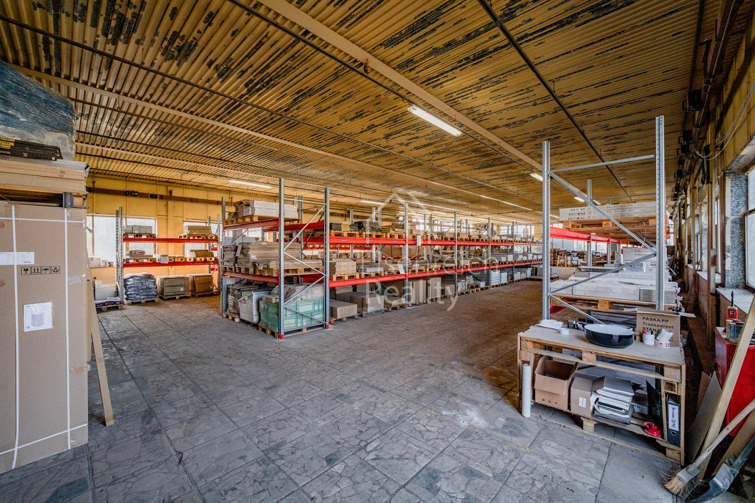 Prodej skladovacích prostor 1 160 m² – další