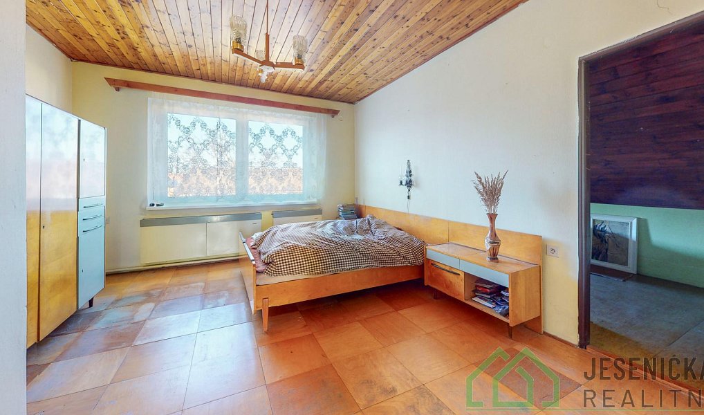 Prodej domu 269 m² s pozemkem 702 m², Javorník – náhled fotky 14