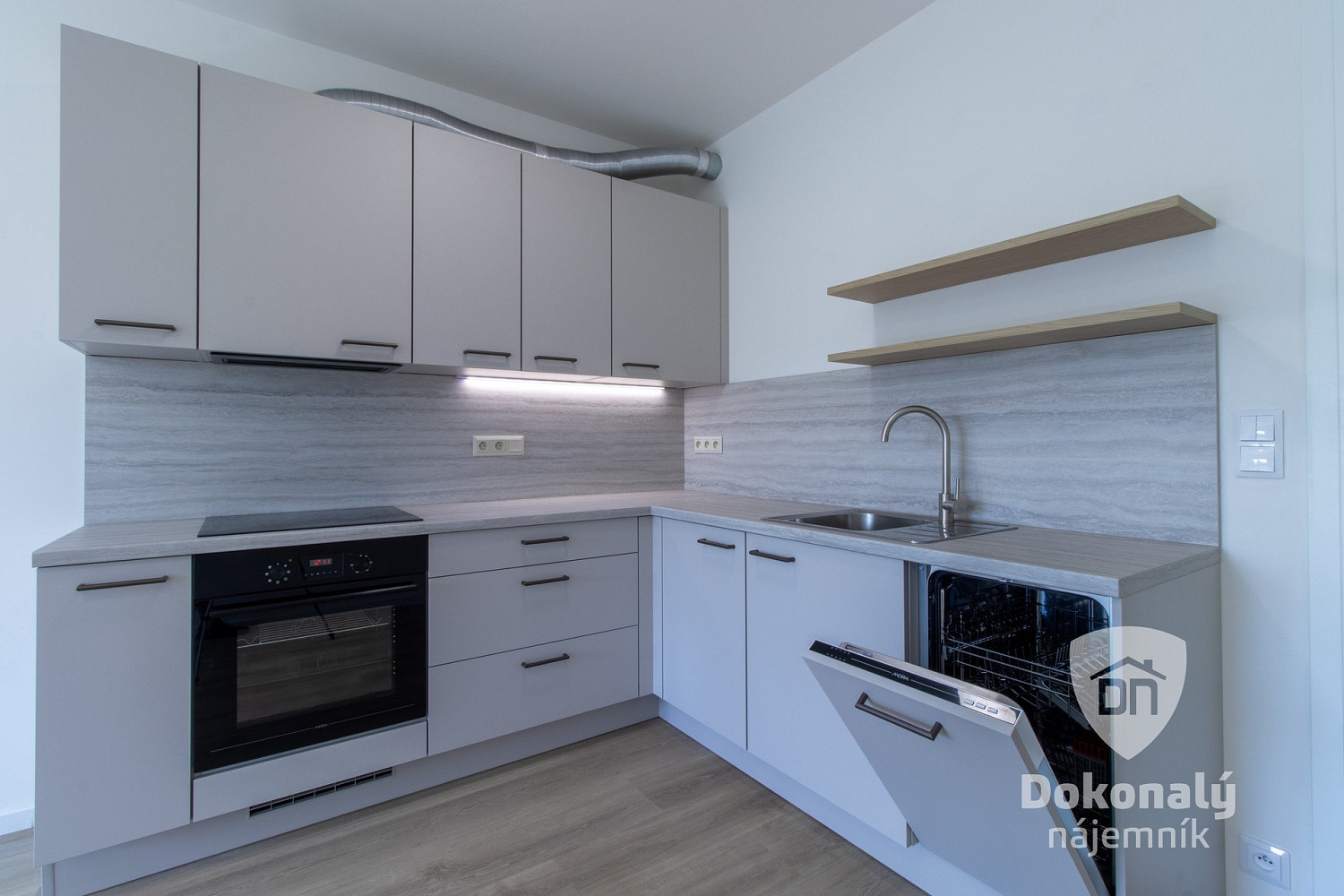 Pronájem bytu 2+kk 50 m²