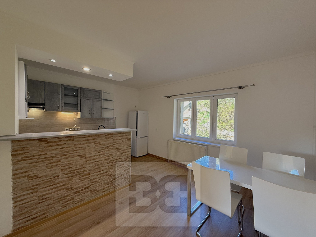 Pronájem bytu 2+1 74 m²