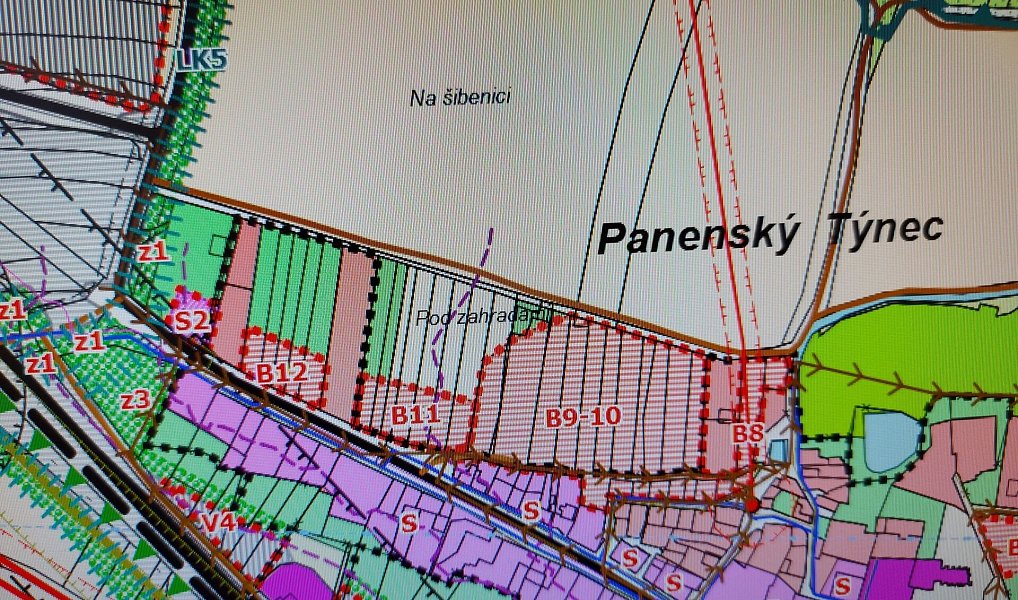 Prodej stavebního pozemku 1 532 m², Panenský Týnec – náhled fotky 8