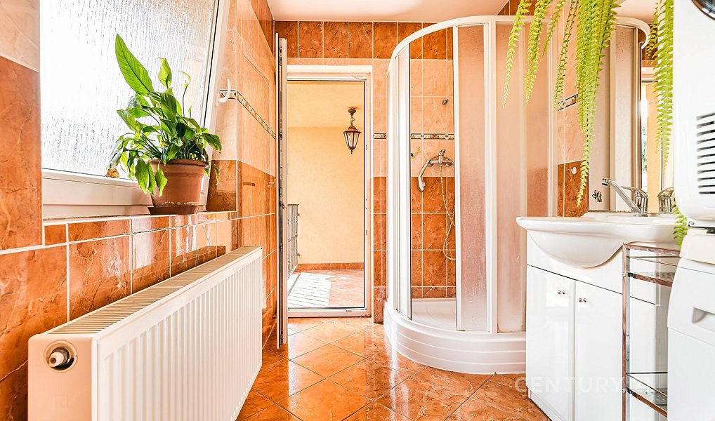 Prodej domu 197 m² s pozemkem 319 m², Rajhradice – náhled fotky 16