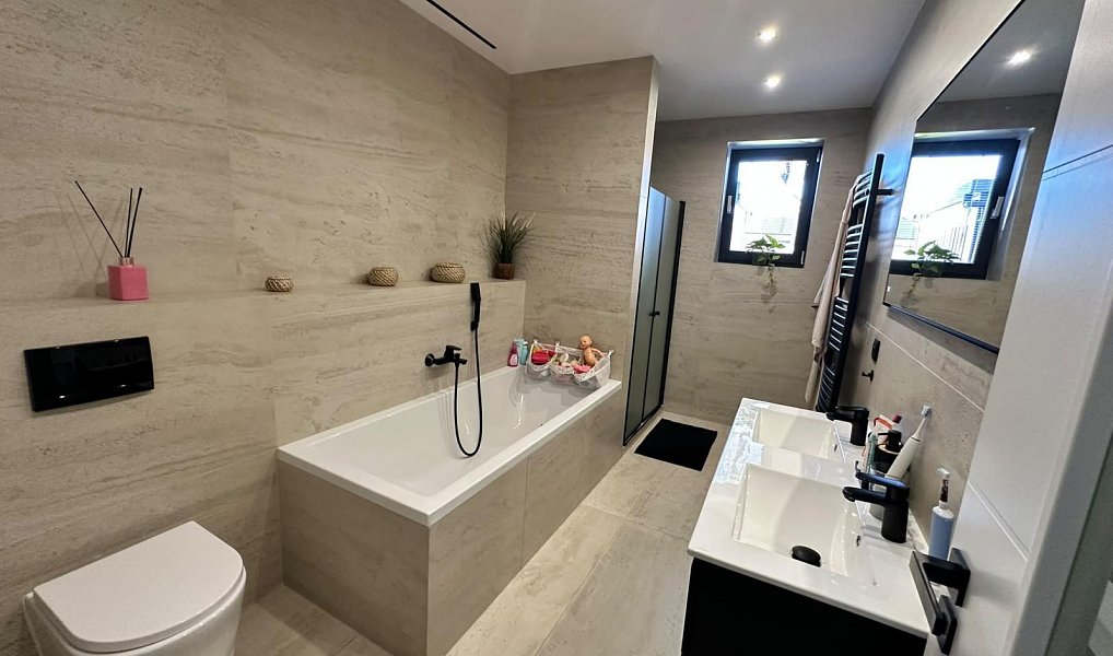 Pronájem bytu 4+kk 97 m², Most – náhled fotky 11