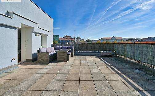 Prodej bytu 3+kk 121 m², Habrmannovo náměstí, Plzeň - Doubravka