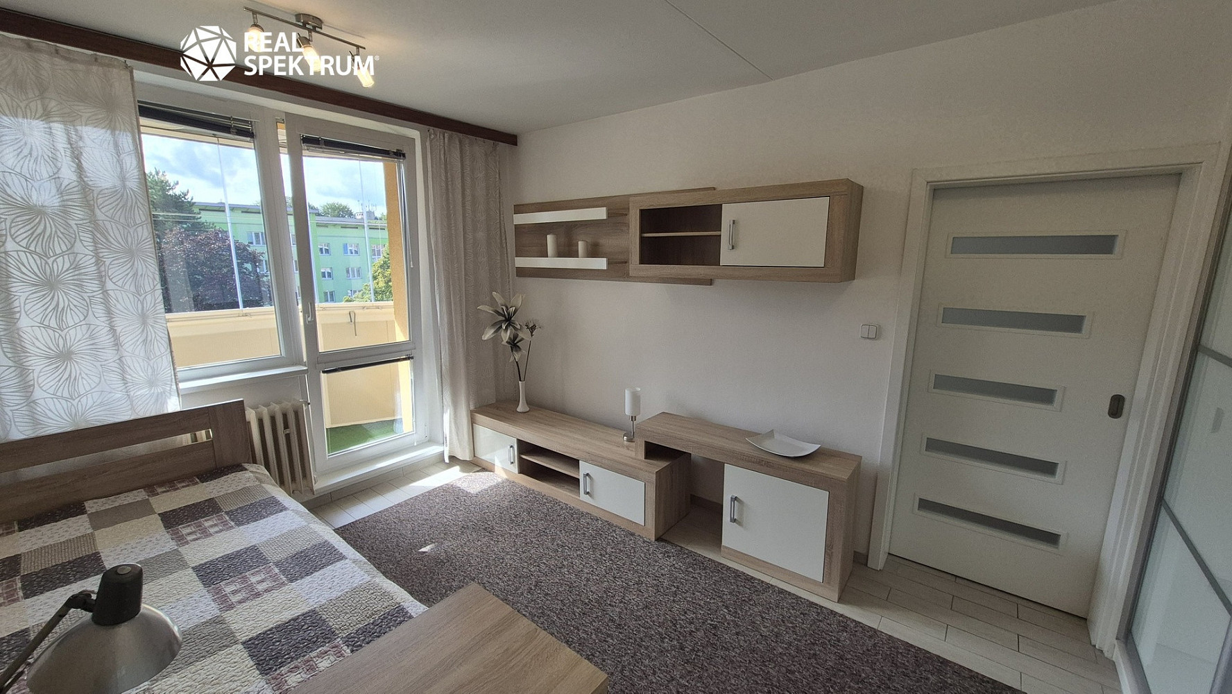 Pronájem bytu 1+1 32 m²