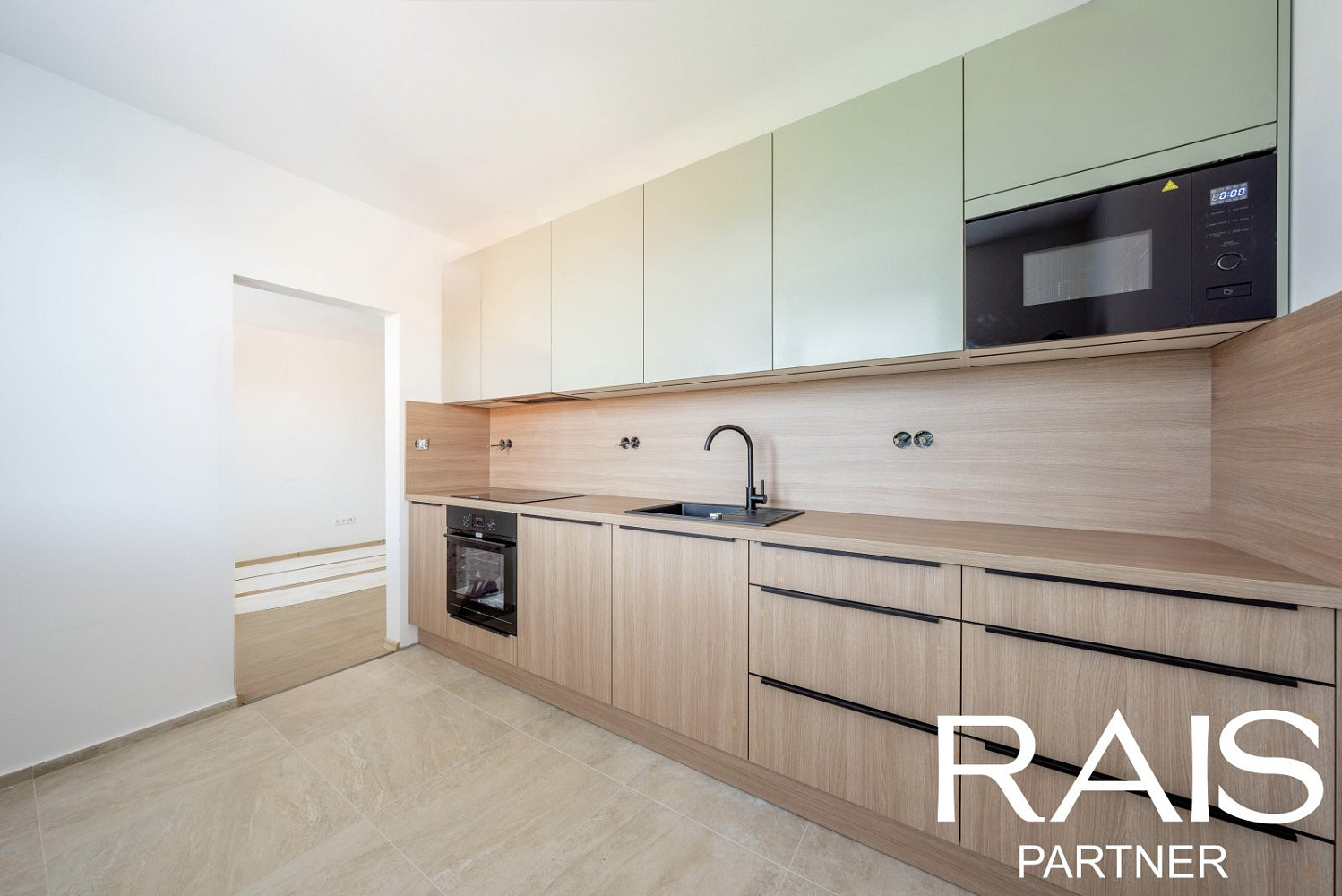 Prodej bytu 3+1 75 m² — photo 2