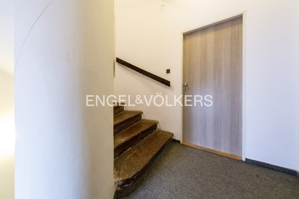 Pronájem kanceláře 16 m² – fotografie 4