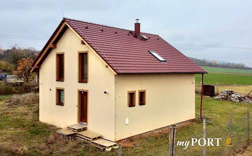 Prodej domu 177 m² s pozemkem 1 085 m², Zbrašín - Senkov, okres Louny