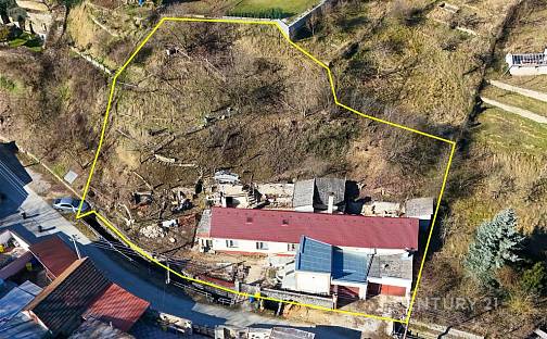 Prodej domu 260 m² s pozemkem 1 444 m², Hluboké Mašůvky, okres Znojmo