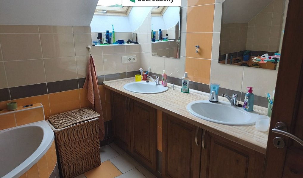 Prodej domu 221 m² s pozemkem 779 m², Český Rudolec – náhled fotky 6