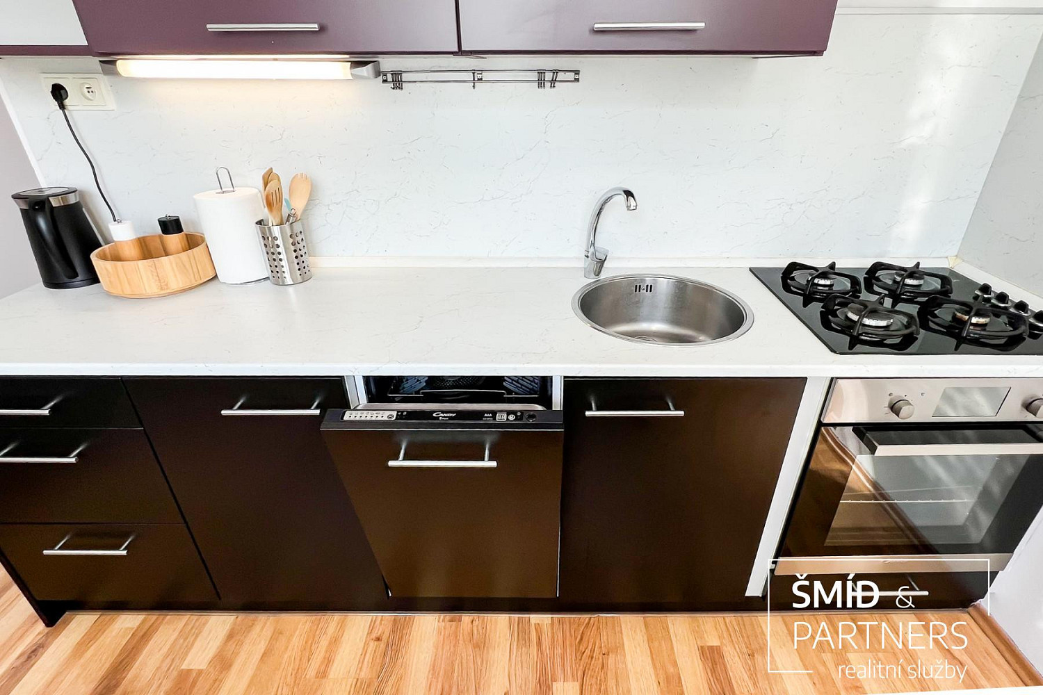 Pronájem bytu 2+1 54 m² – fotografie 4