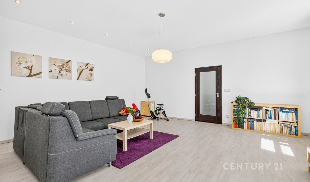 Prodej bytu 2+1 102 m², Březová nad Svitavou – náhled fotky 2