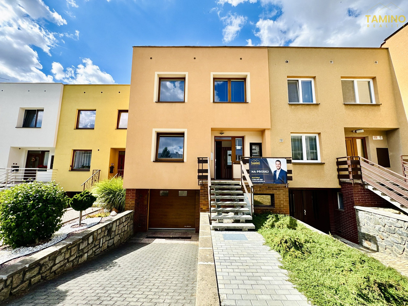 Prodej domu 169 m² s pozemkem 243 m²