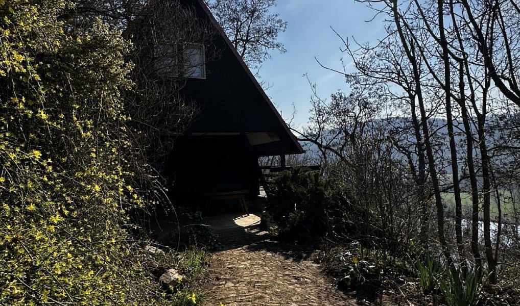 Prodej domu 41 m² s pozemkem 334 m², Černošice – náhled fotky 2