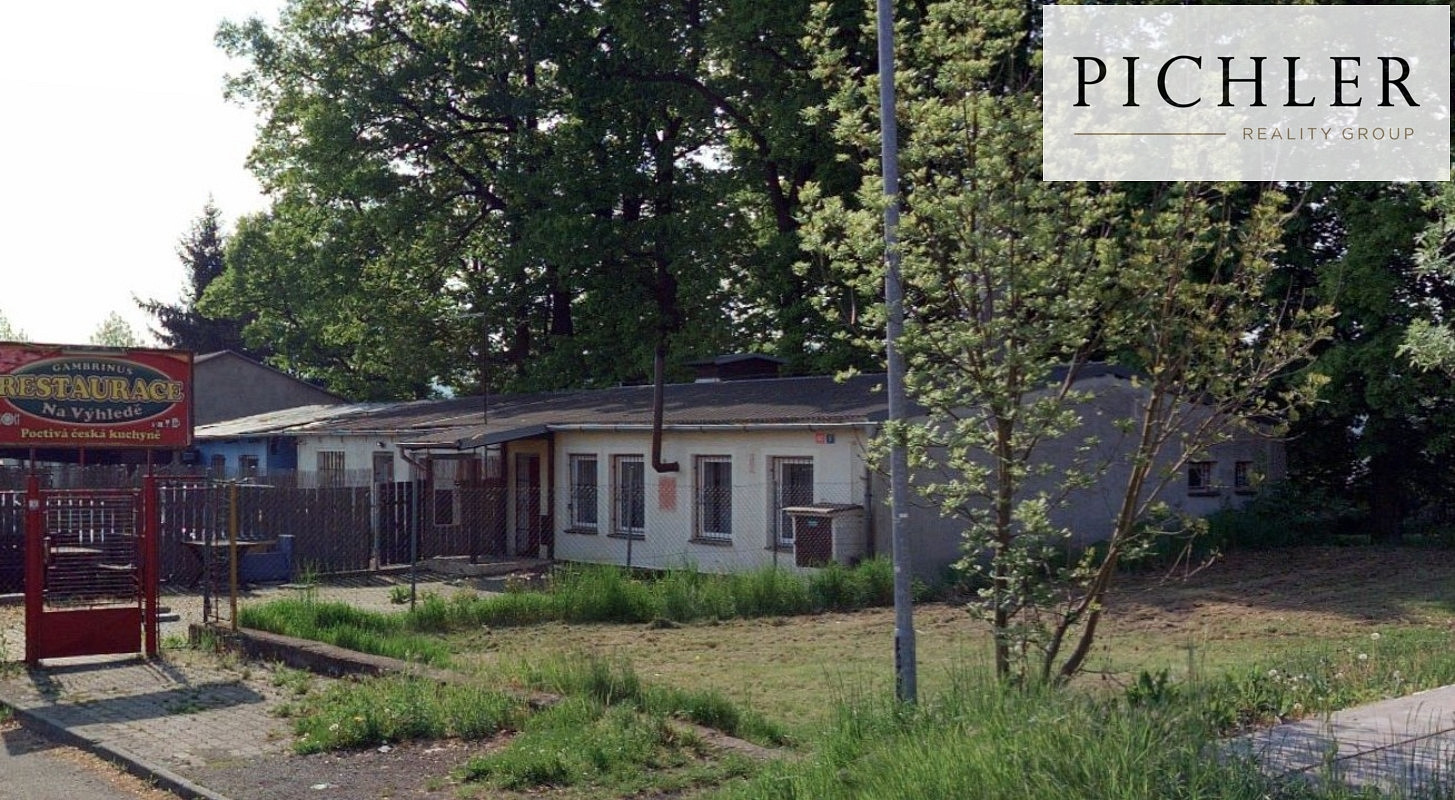 Pronájem obchodních prostor 352 m²
