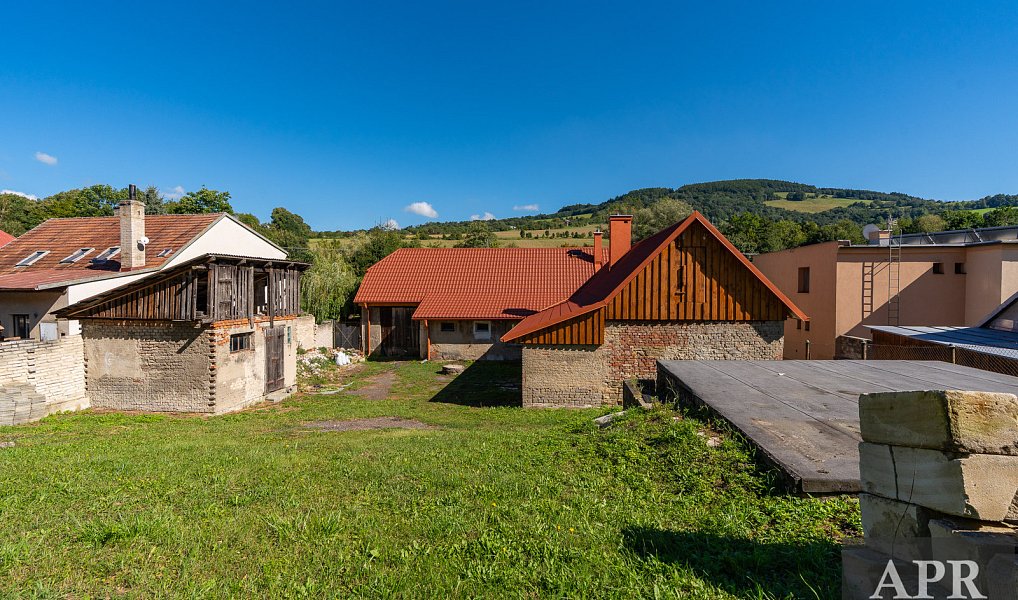 Prodej domu 123 m² s pozemkem 4 224 m², Lopeník – náhled fotky 4