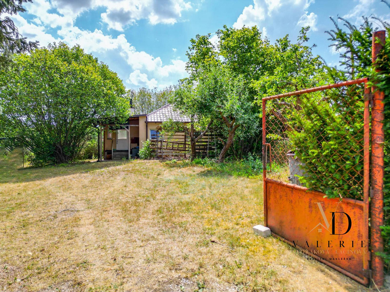 Prodej zahrady 933 m² – fotografie 4