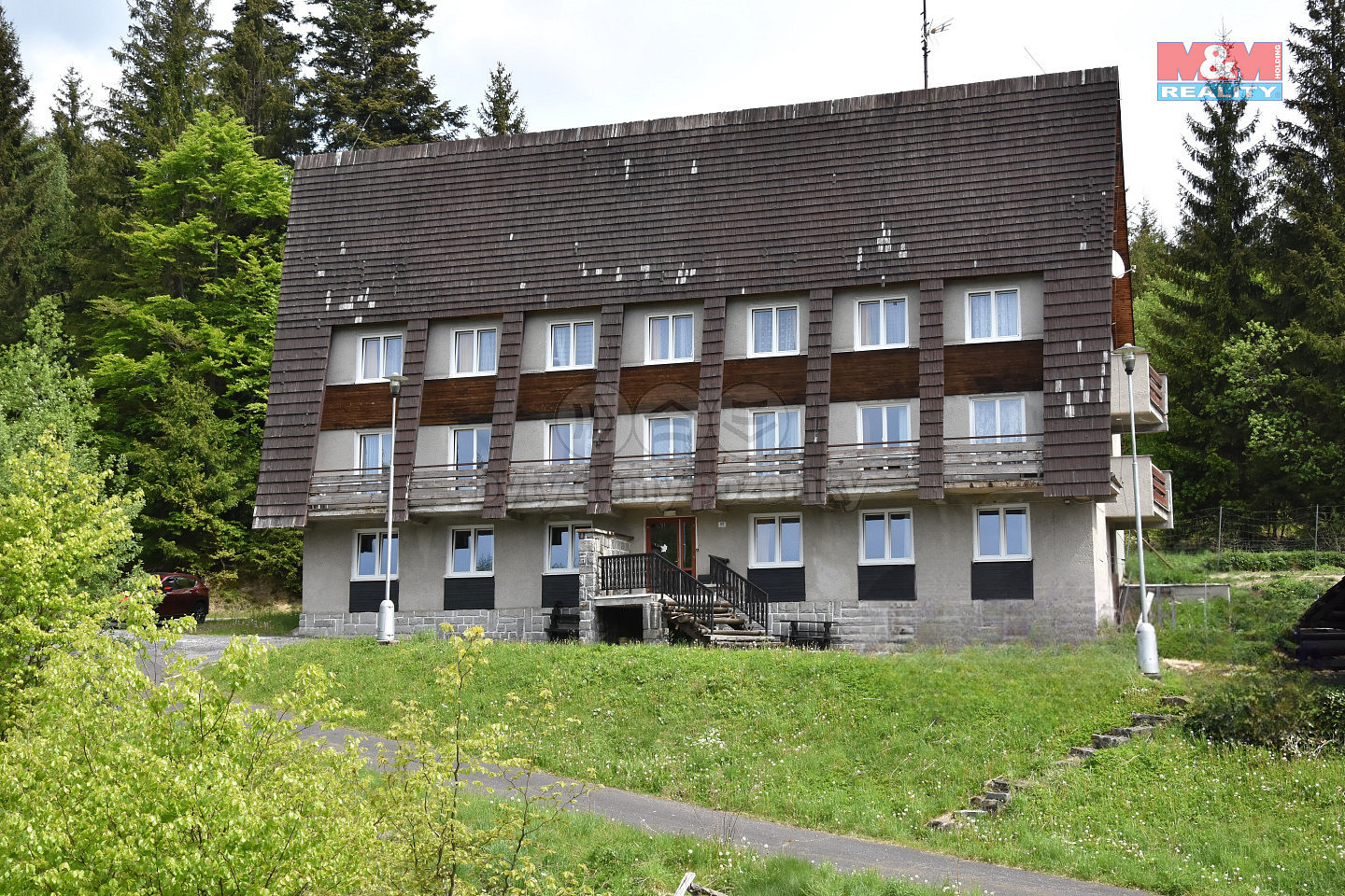 Prodej ubytovacího objektu 900 m² — photo 4