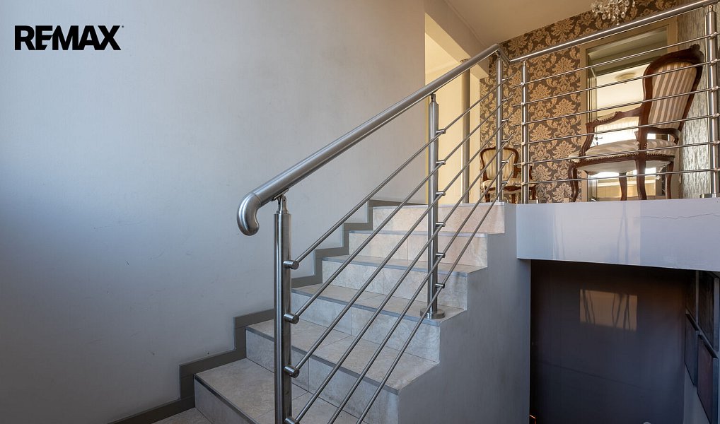 Prodej domu 280 m² s pozemkem 464 m², Kostelec nad Labem – náhled fotky 14