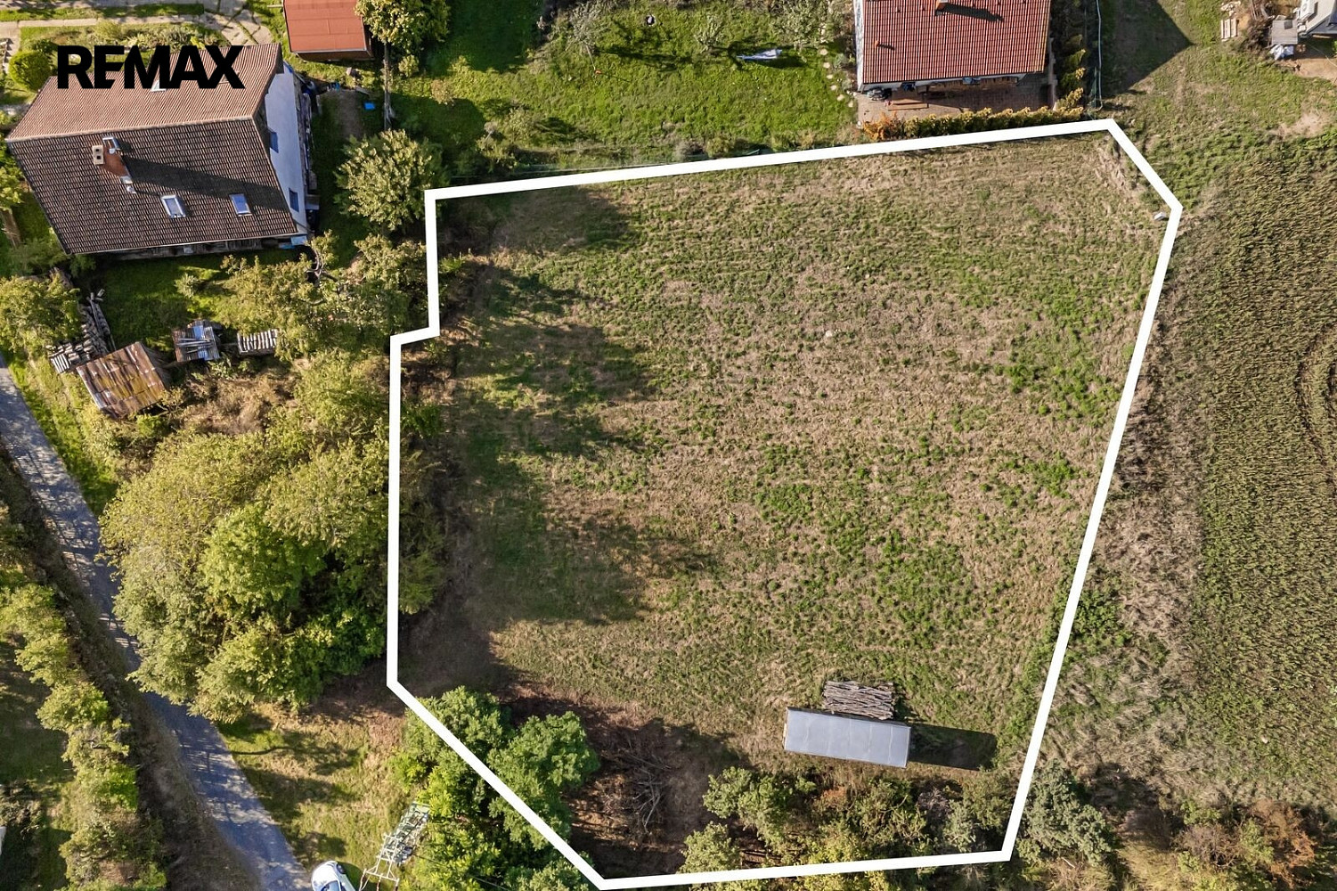 Prodej stavebního pozemku 1 092 m² – fotografie 2