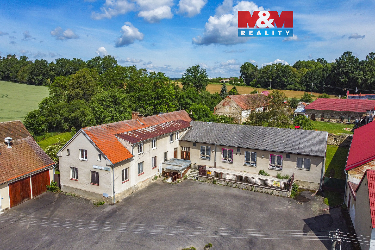 Prodej restaurace 872 m²
