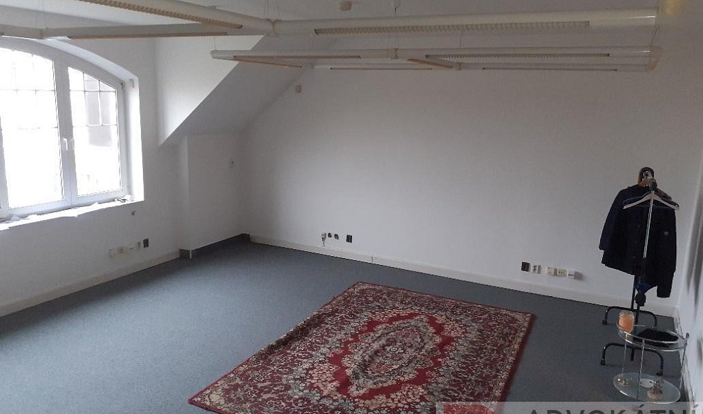 Pronájem kanceláře 55 m², Praha – náhled fotky 12