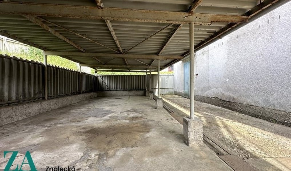 Prodej skladovacích prostor 480 m², Luby – náhled fotky 9