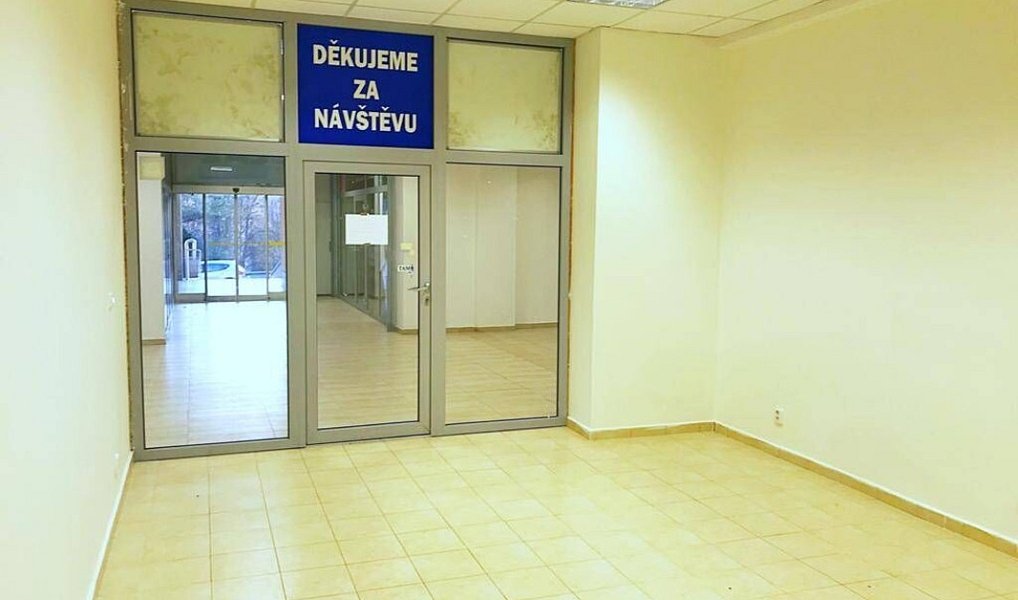 Pronájem obchodních prostor 25 m², Rožnov pod Radhoštěm – náhled fotky 3