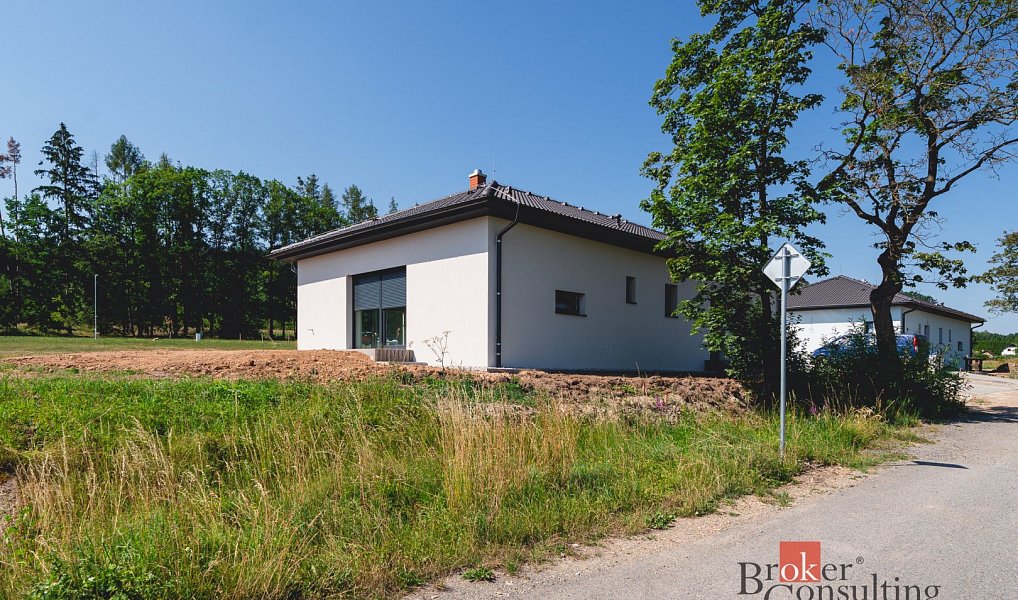 Prodej domu 152 m² s pozemkem 935 m², Kamenný Újezd – náhled fotky 15