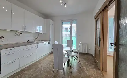 Pronájem bytu 2+1 71 m², Nepomuckých, Praha 9 - Letňany