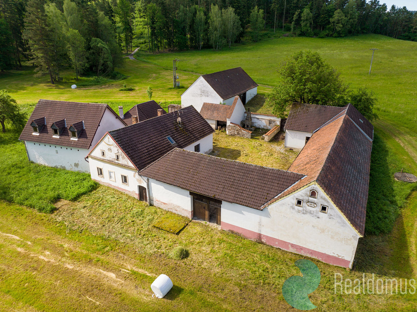 Prodej zemědělského objektu 1 300 m²