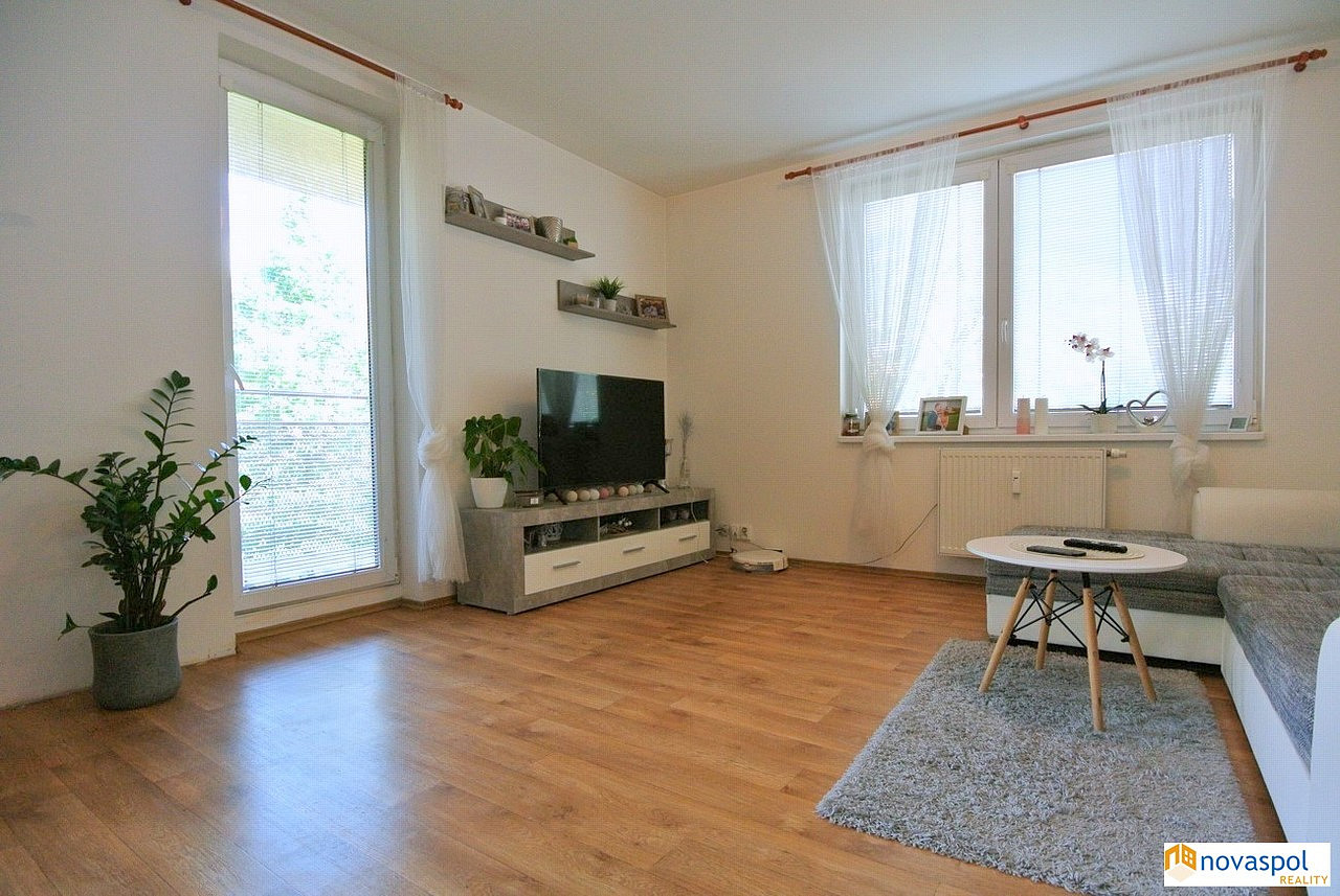 Pronájem bytu 2+kk 60 m² — photo 2