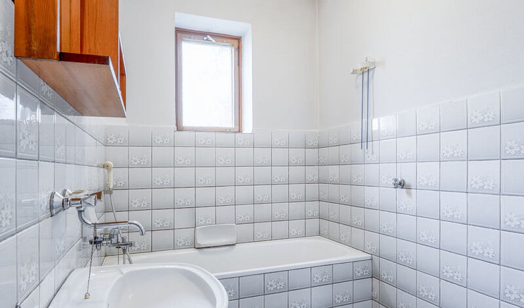Prodej domu 210 m² s pozemkem 142 m², Vimperk – náhled fotky 10