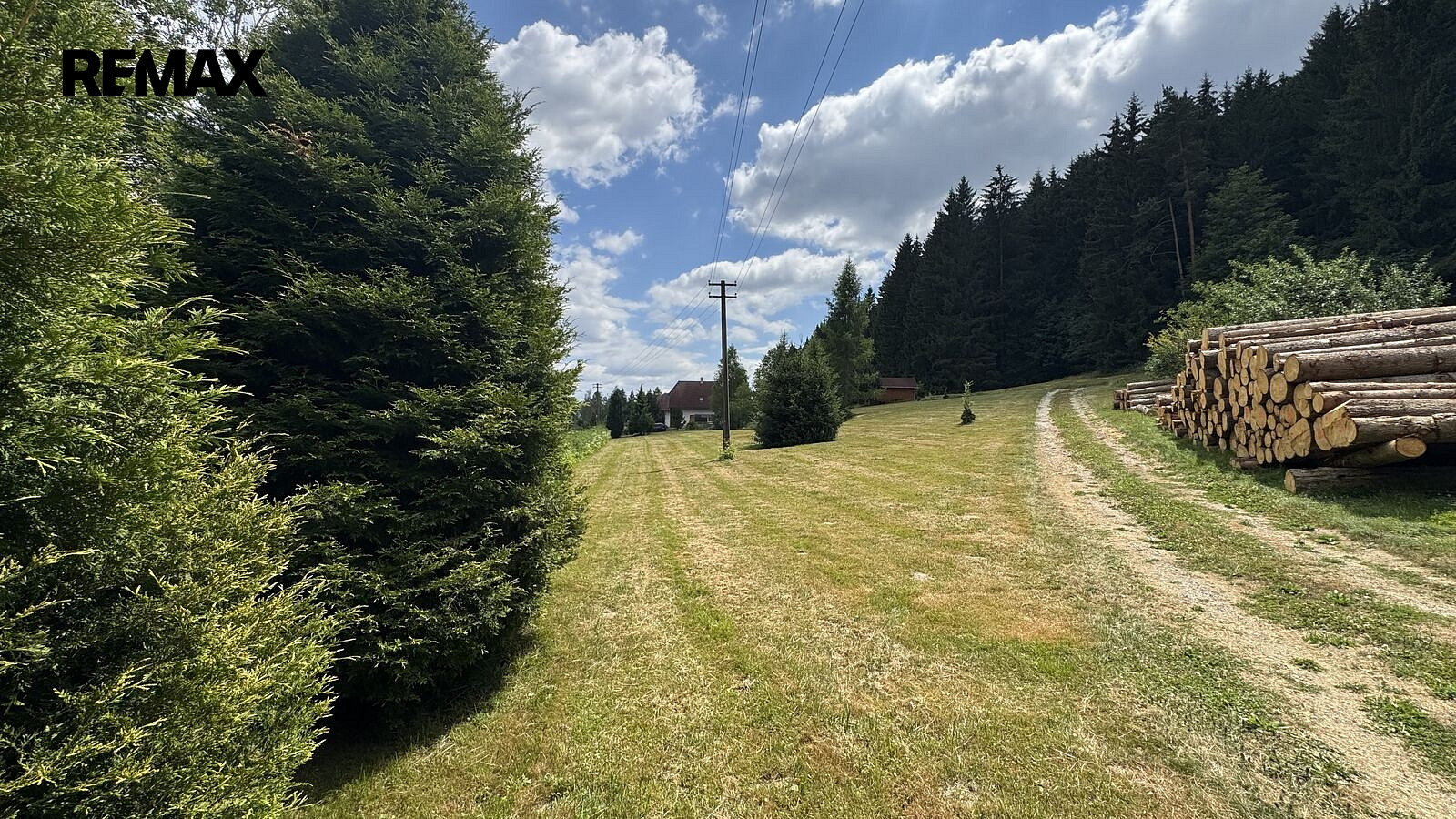 Prodej stavebního pozemku 805 m²