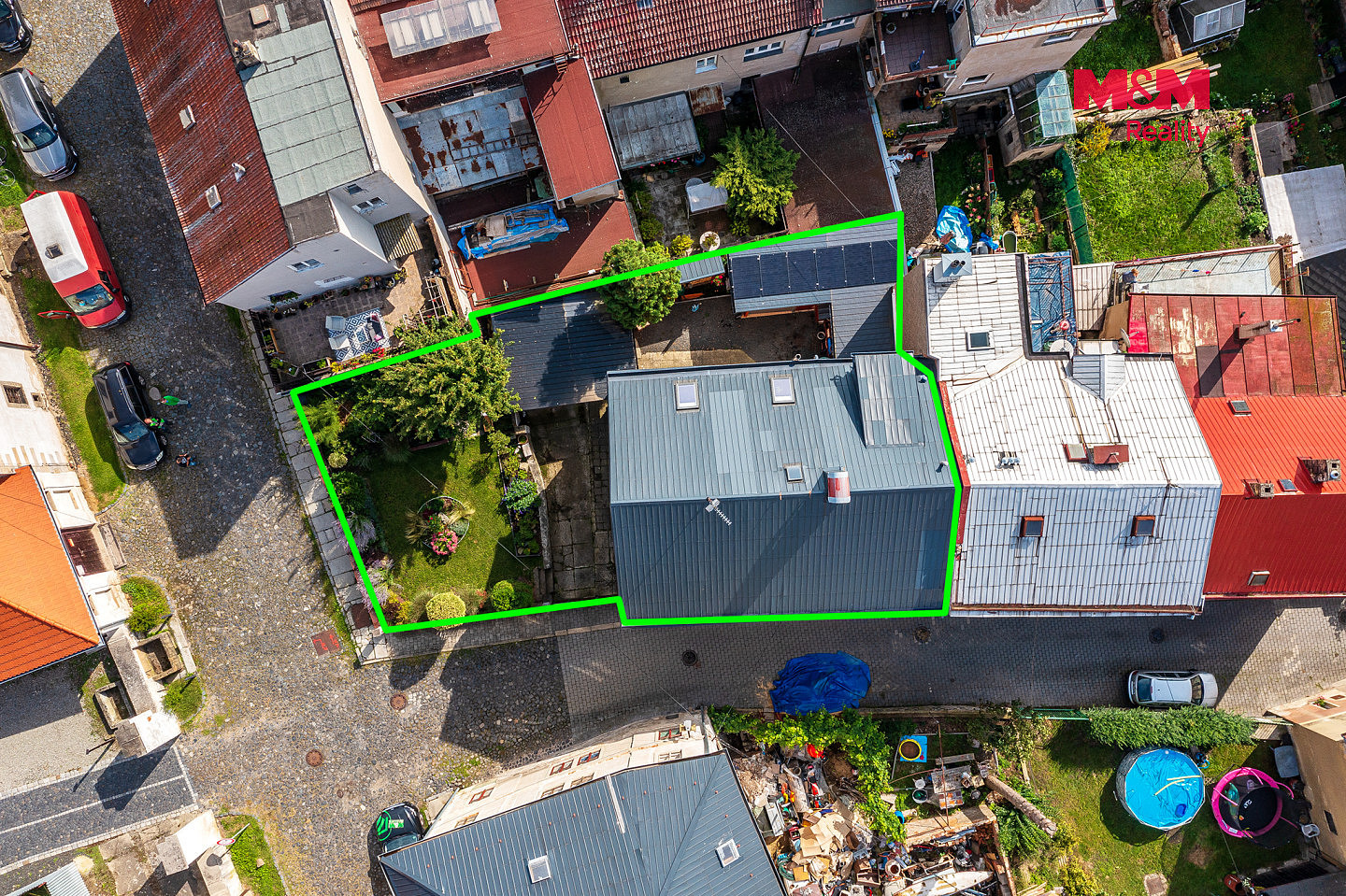 Prodej domu 253 m² s pozemkem 319 m² – fotografie 2